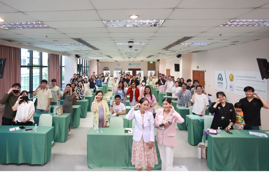 ประมวลภาพกิจกรรม SMART MOM  Smart Life  คุณแม่ยุคใหม่ ใส่ใจลูกอย่างสมาร์ต ครั้งที่ 1